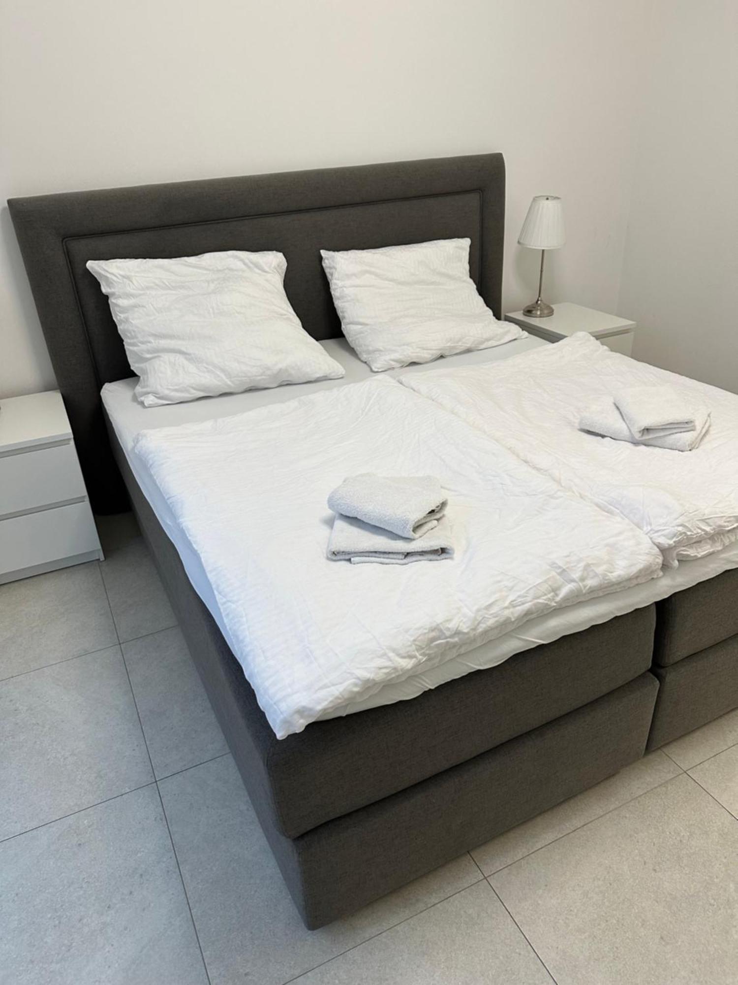 Schoene Neubauwohnung Mit Stil بيليفيلد المظهر الخارجي الصورة